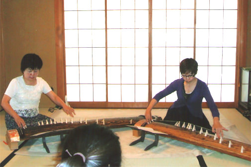 第16回　琴おさらい会 『2つの個性』を箏で演奏