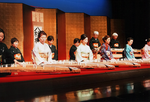 第151回 生田流箏曲 松の実會定期演奏会　師範、準師範昇格春の演奏です。「四季の曲」