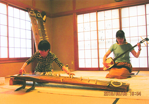 第22回 明彩会 発表会　「松竹梅」。かけ合いの楽しい演奏でした。